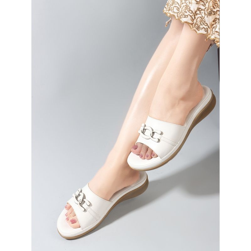 Carlton London White Slip-On Round Toe Women Sandals (EURO 36)