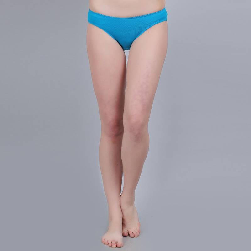Mod & Shy Solid Bikini Panties (S)