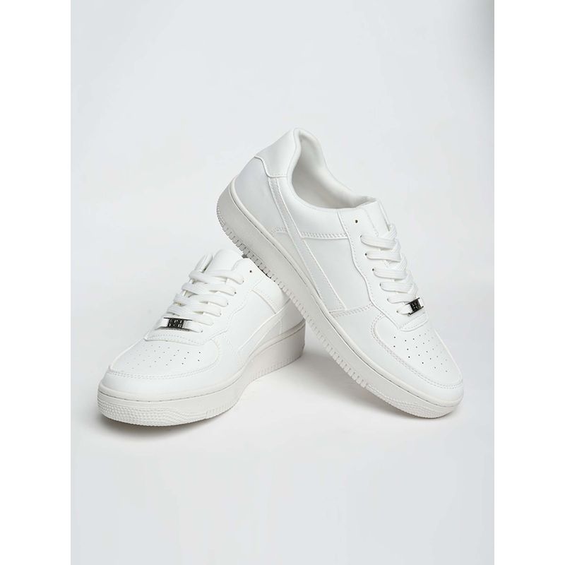 Snitch White Solid Sneakers (EURO 41)