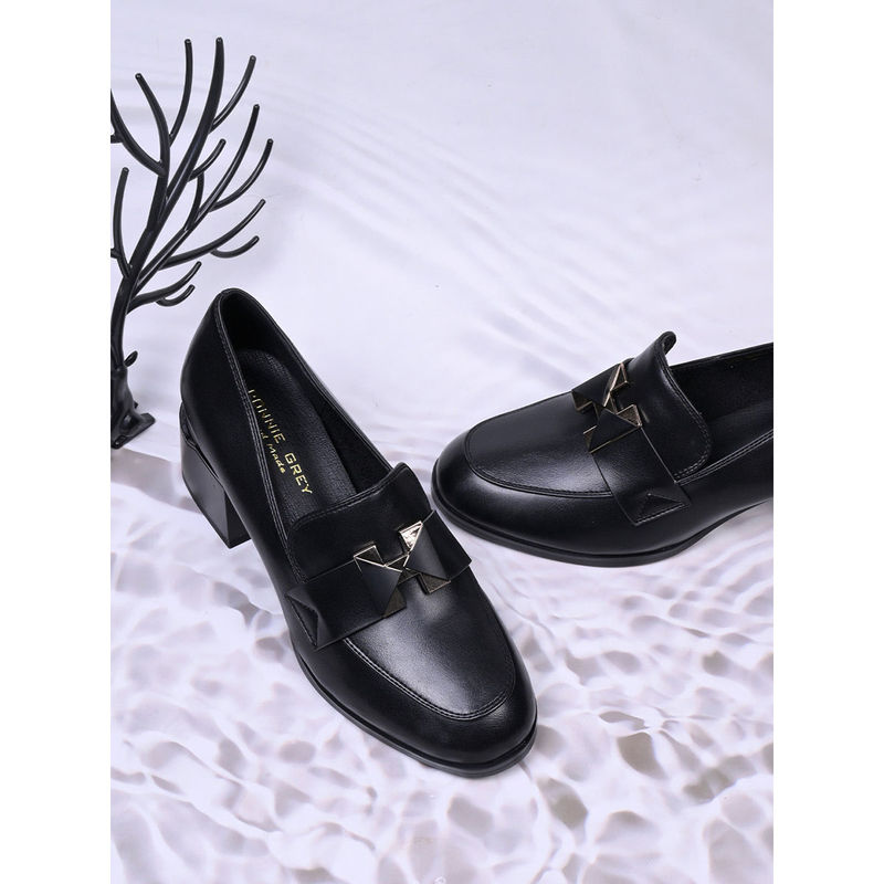 Ronnie Grey Women Black Solid Loafers (EURO 36)