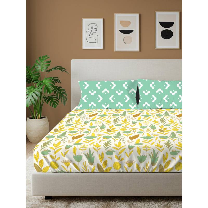 Urban Space Mist mint green Cotton Bedsheet with 2 Pillow Covers (Double)