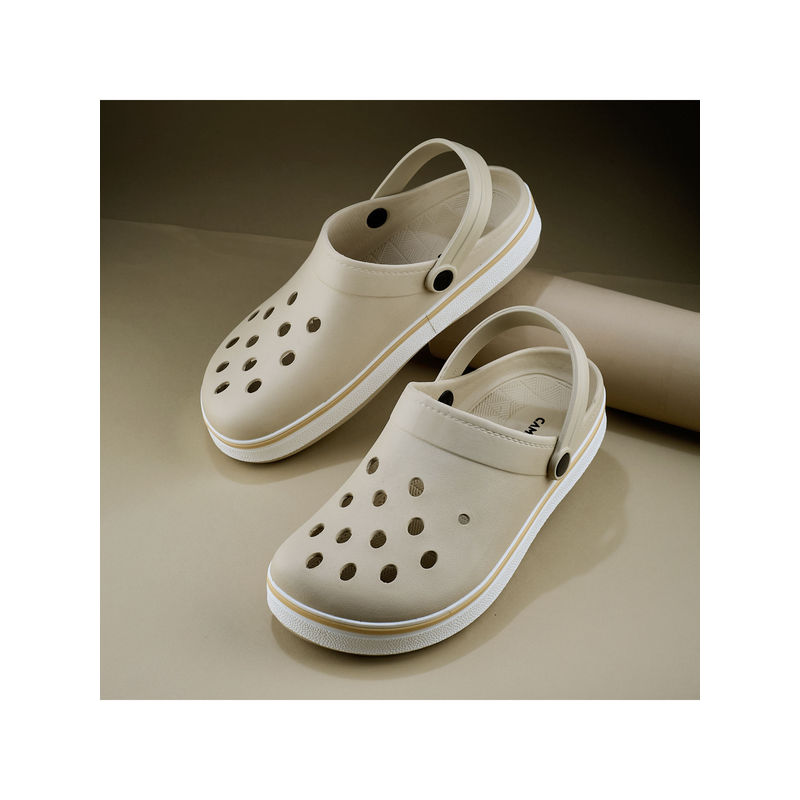 Campus Gc-4026 Men Beige Clogs (UK 6)