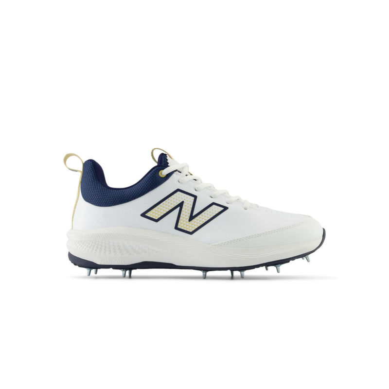 New Balance Men White Cricket Shoes (UK 7)