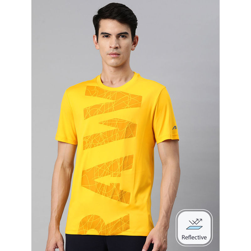Alcis Men Yellow Printed Polyester Regular Fit T-Shirt (M)