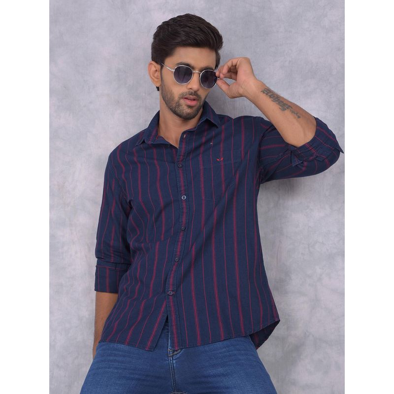 CRIMSOUNE CLUB Mens Navy Blue Vertical Stripes Cotton Shirt (M)