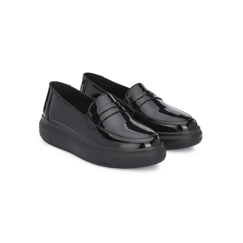 Delize Womens Black Solid Loafers (UK 7)