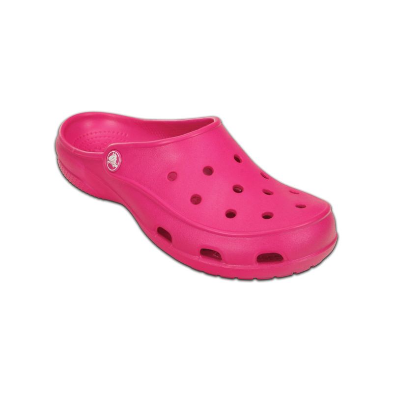 Fuzzy 2024 pink crocs