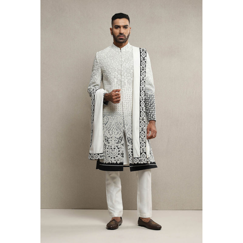 Soniya G Off White Sherwani and Kurta with Pant and Dupatta (Set of 4) (XS)