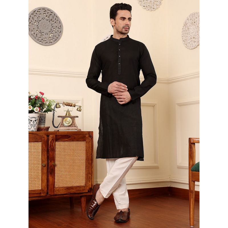 MULTI SHADES Men Straight Viscose Silk Black Kurta with Pyjama (XS)