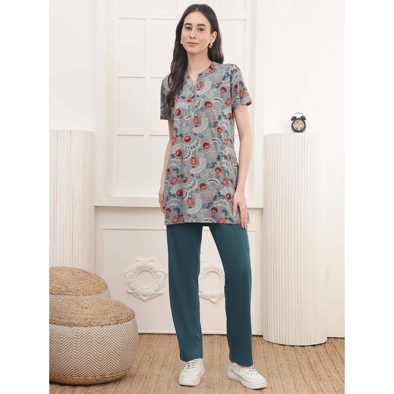 Kanvin Women Teal Floral Printed Top and Pyjama (M)