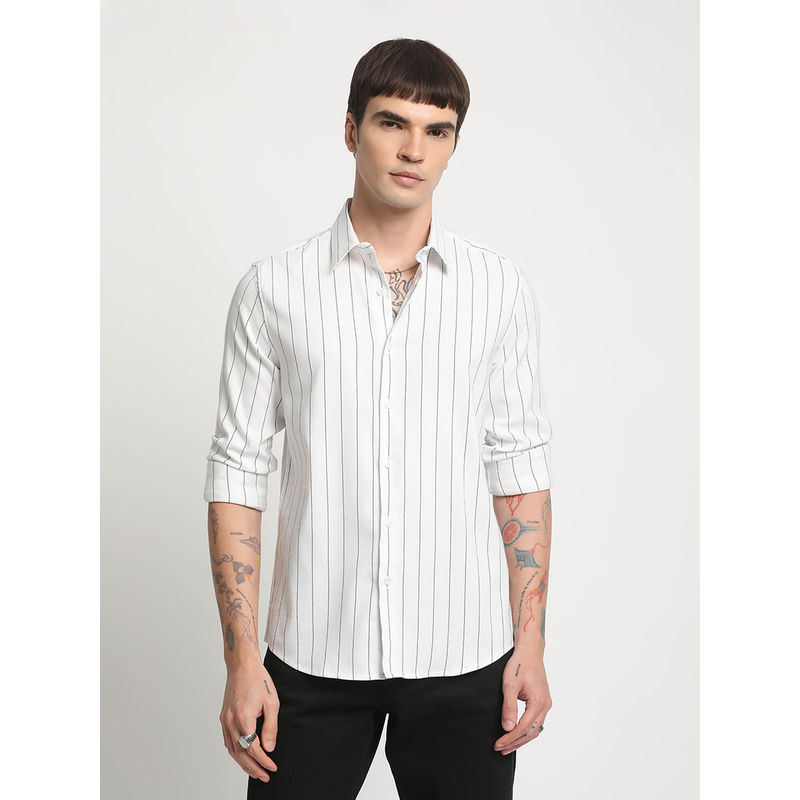 THE BEAR HOUSE Men White & Black Striped Slim Fit Cotton Casual Shirt (M)