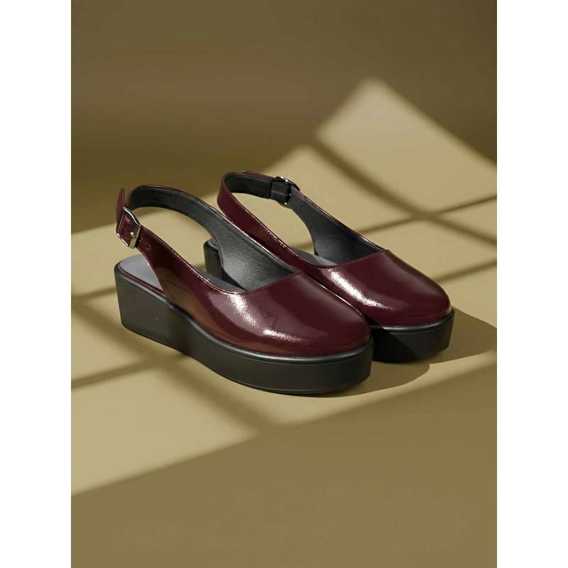 Mochi Women Maroon Sandals (EURO 36)