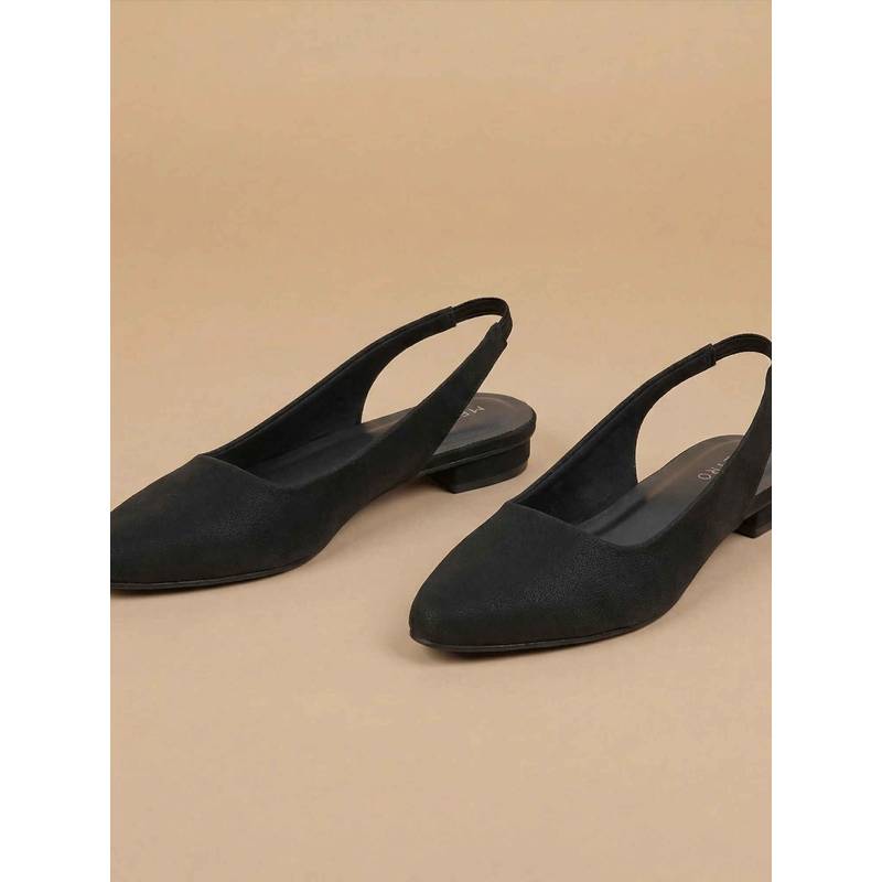 Metro Women Black Block Heels (EURO 40)