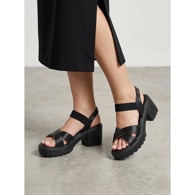 Monrow Women Evyra Black Block Heels (EURO 36)