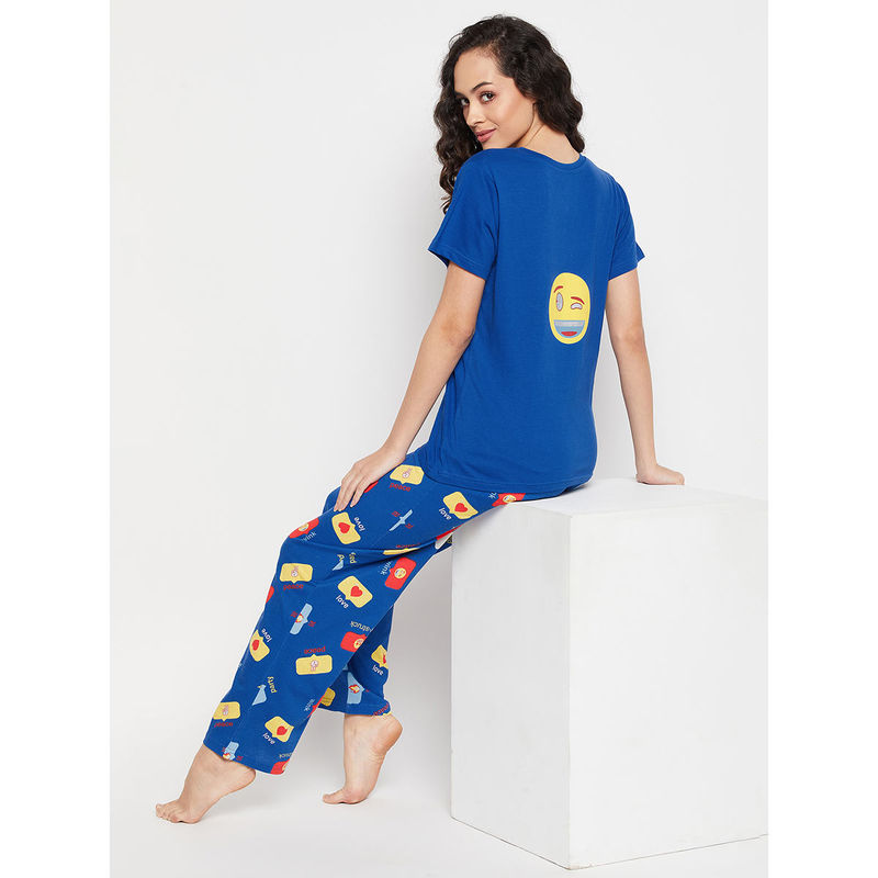 Clovia Cotton Emoji Print Top & Pyjama Set (S)