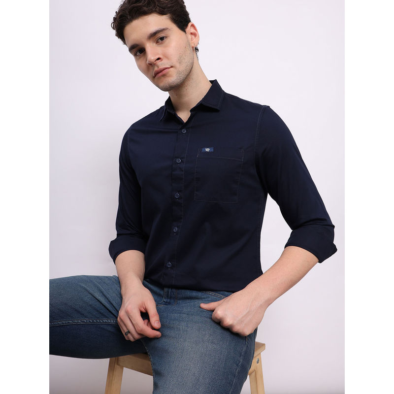 Lee Men Solid Navy Blue Slim Fit Shirt (XL)