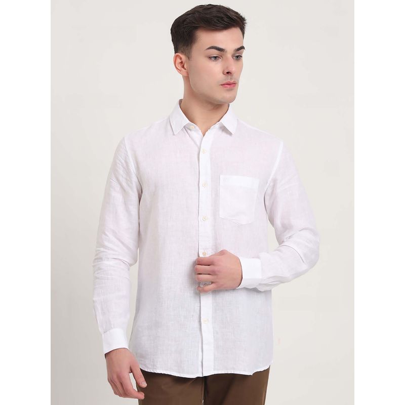 JadeBlue White Solid Slim Fit Shirt (40)