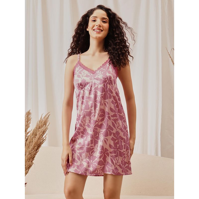 Clovia Chic Floral Print Short Nighty In Light Pink - Satin (L)