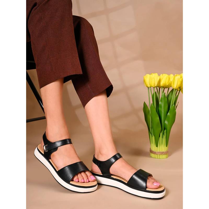 Jove Women Black Solid Sandals (EURO 36)