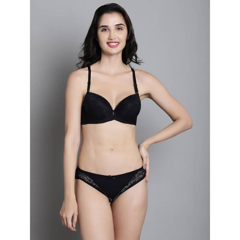Makclan Black Sultry Sophistication Lace Lingerie Bra and Panty (Set of 2) (40D)