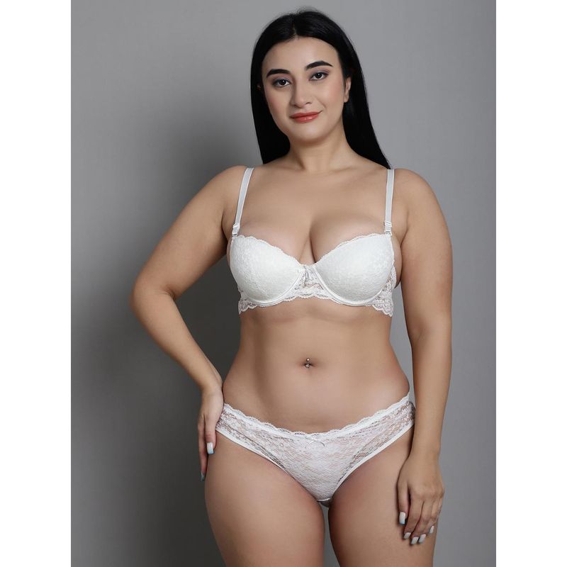 Makclan White Lace Enchantment Lingerie Bra and Panty (Set of 2) (40B)