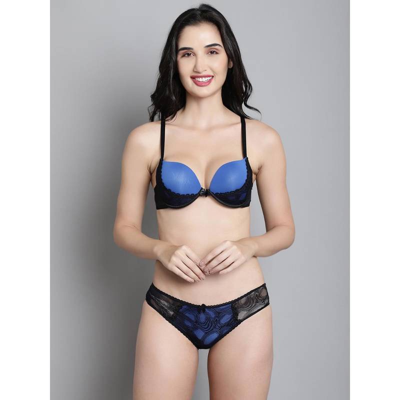 Makclan Blue Femme Fatal Sensuous Lace Lingerie Bra and Panty (Set of 2) (36B)