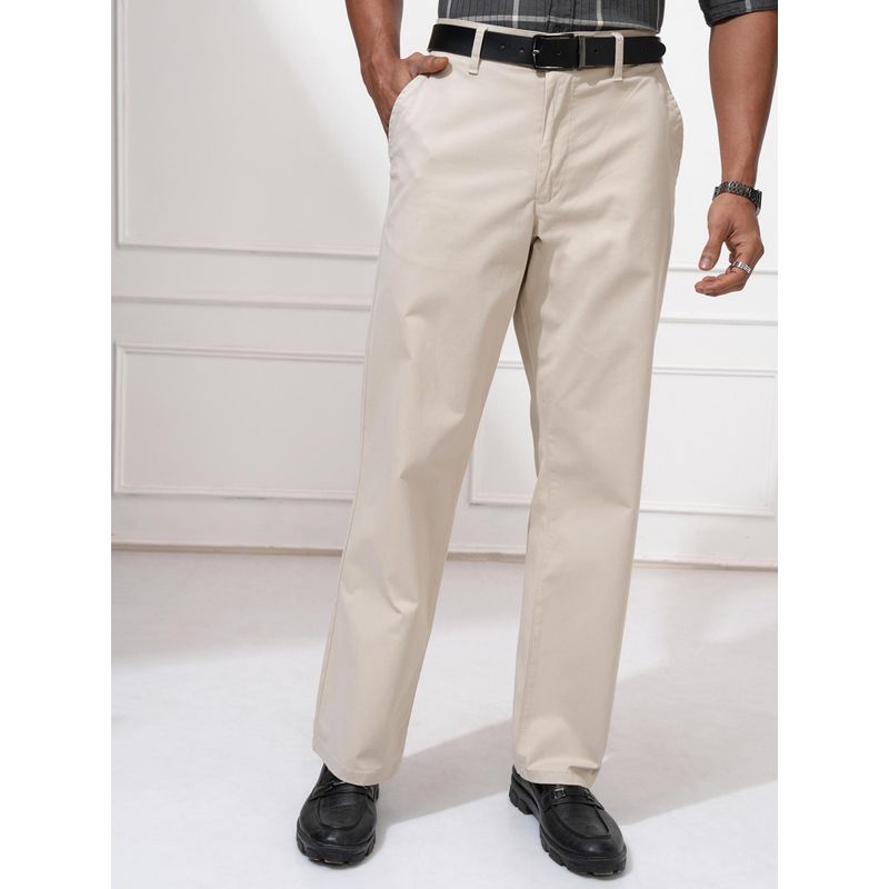 LOCOMOTIVE Men Cream Straight Fit Chinos (34)