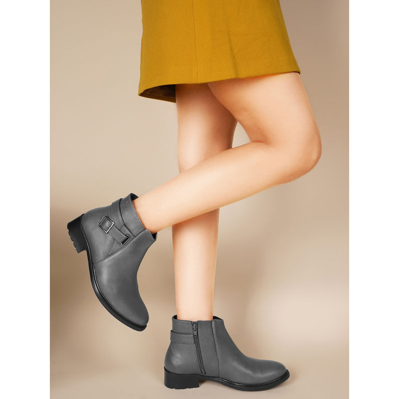SHUZ TOUCH Grey Solid Ankle Length Casual Boots (EURO 35)
