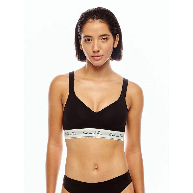 Calvin Klein Women Black Light Padding Non-Wired T-shirt Bra (L)
