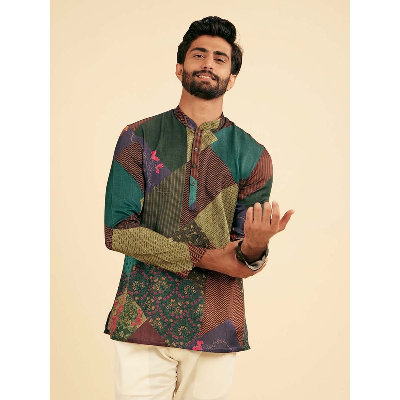 Manyavar Lush Green Satin Short Kurta For Men (M)