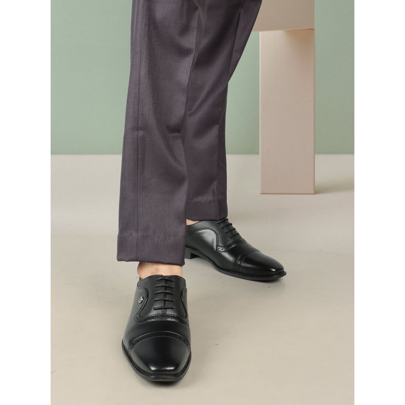 Carlton London Black Lace-Ups Square Toe Men Brogues (EURO 44)