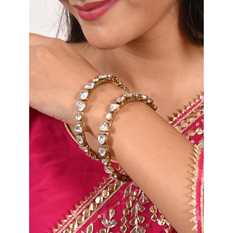 Ratnavali Jewels Antique Gold Plated White Kundan Sleek Bangle (2.6)