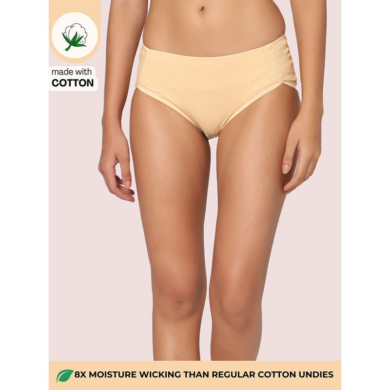 INTIMATE QUEEN Nude Cotton Bliss Seamless Moisture Wick Hipster Brief (M)