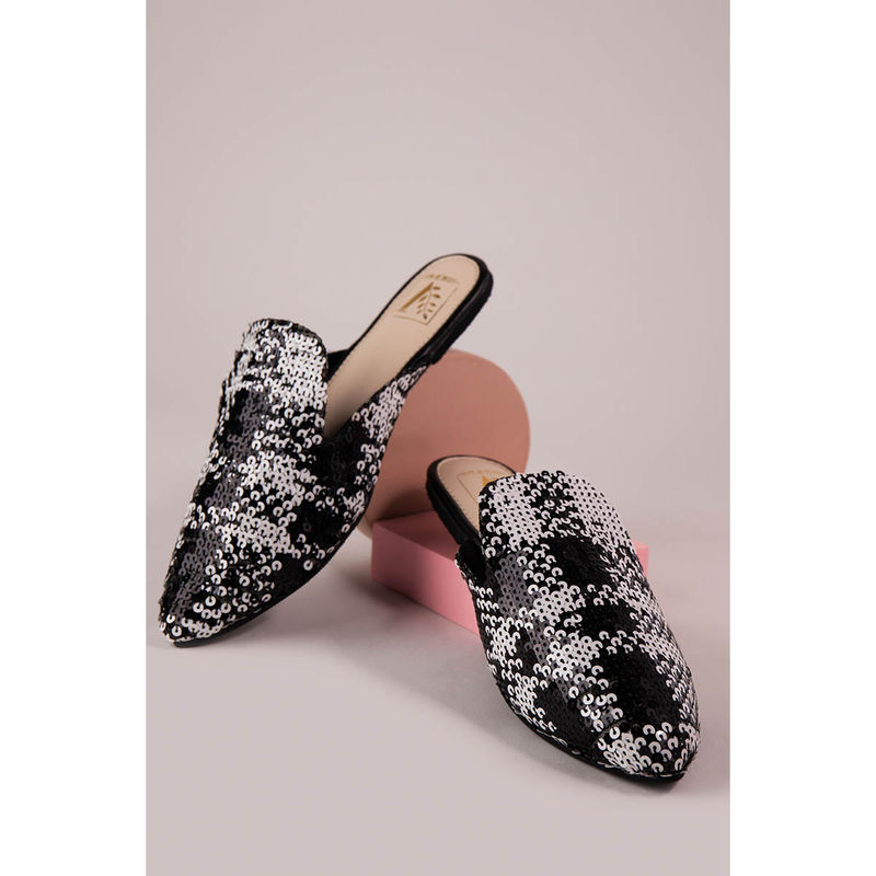House of Vian Check Mate Mules for Women (EURO 36)