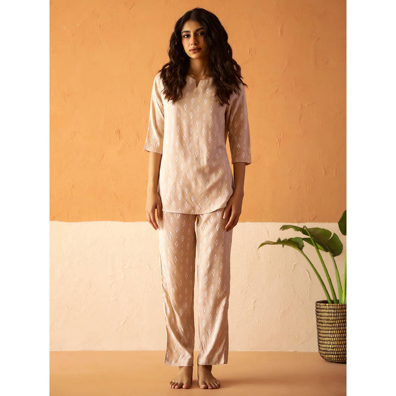 SANSKRUTIHOMES Cream Viscose Rayon Printed Ethnic Motifs Night Suit For Women (Set of 2) (L)