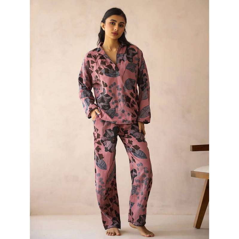 SANSKRUTIHOMES Shirt Collar Pure Cotton Printed Night Suit For Women (Set of 2) (XS)