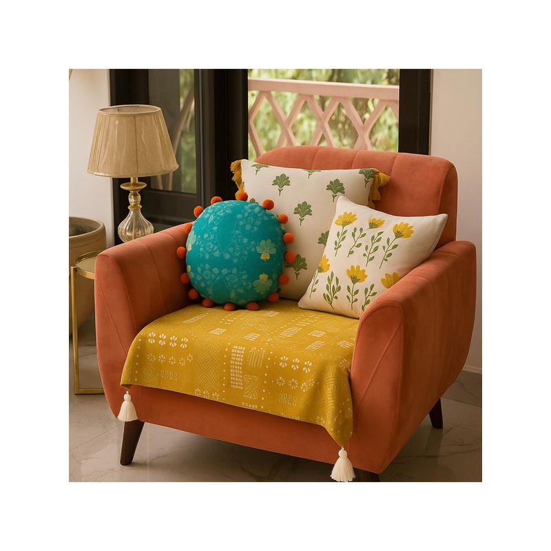 THROW PILLOW Mustrad Tribal with White Corner Tassel Sofa Cover (1 Seater)