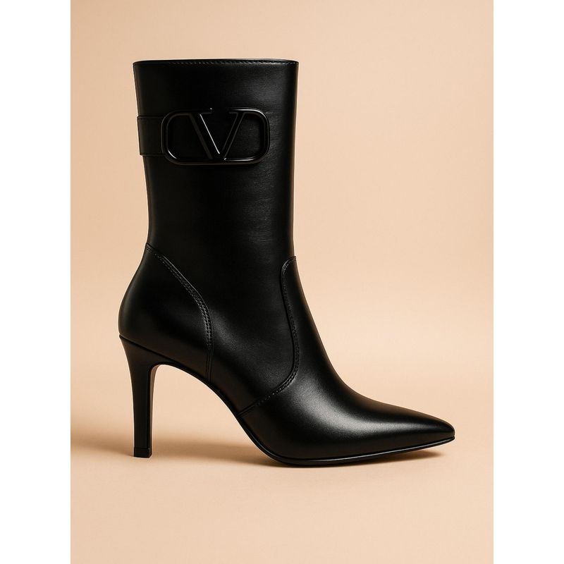 VALIOSAA Women Black Casual Boots (EURO 40)