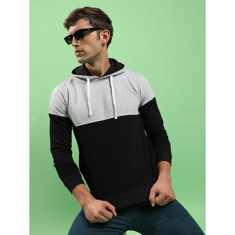 Campus Sutra Men Black & Grey Pullover Hooded Sweatshirt with Ribbed Hem (S)