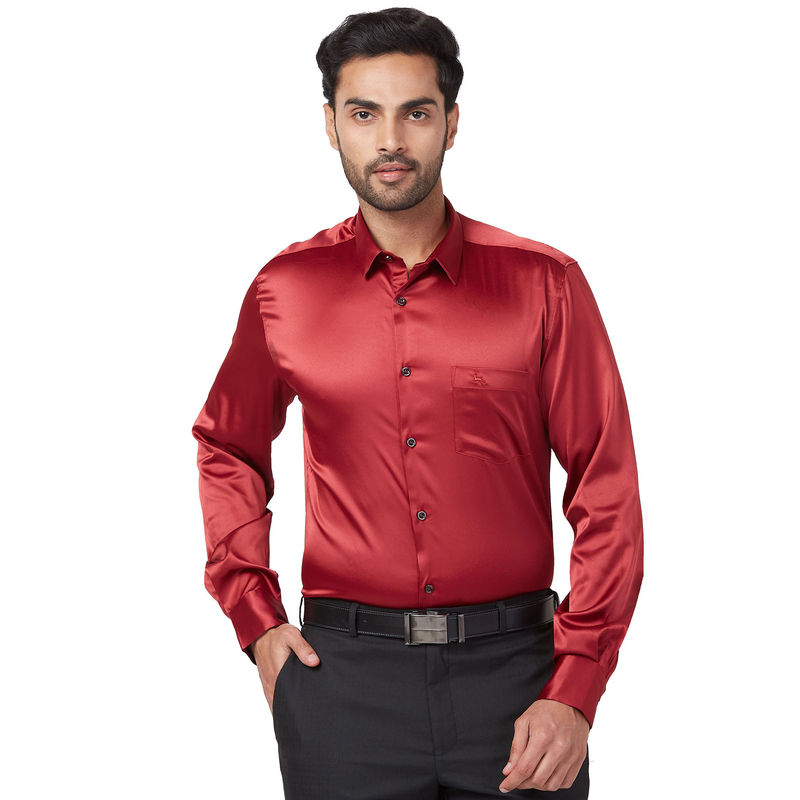 Parx Men Slim Fit Blended Fabric Solid Red Formal Shirt (42)