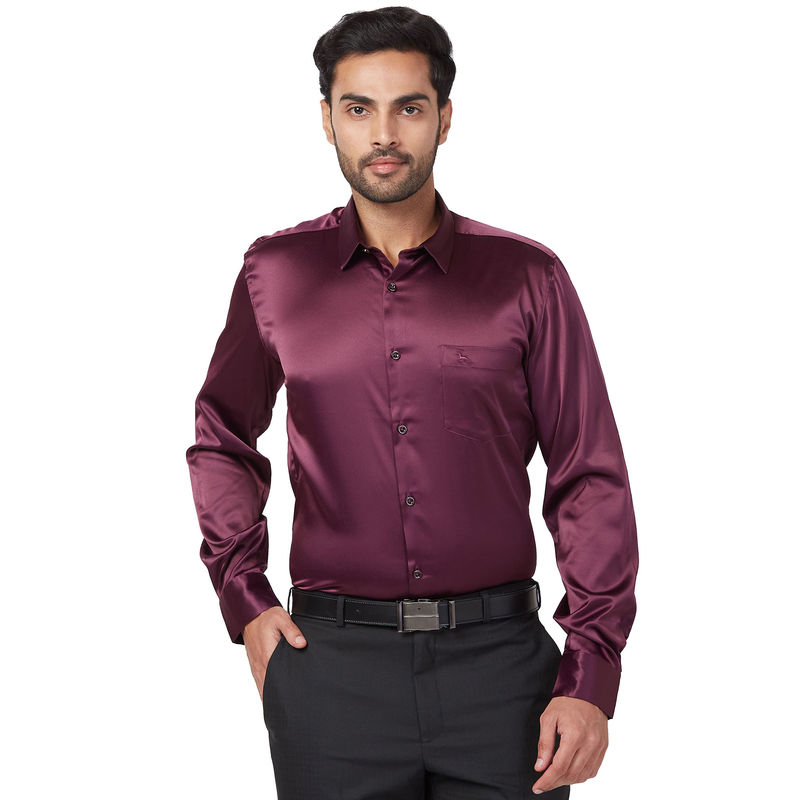 Parx Men Slim Fit Blended Fabric Solid Wine Formal Shirt (42)