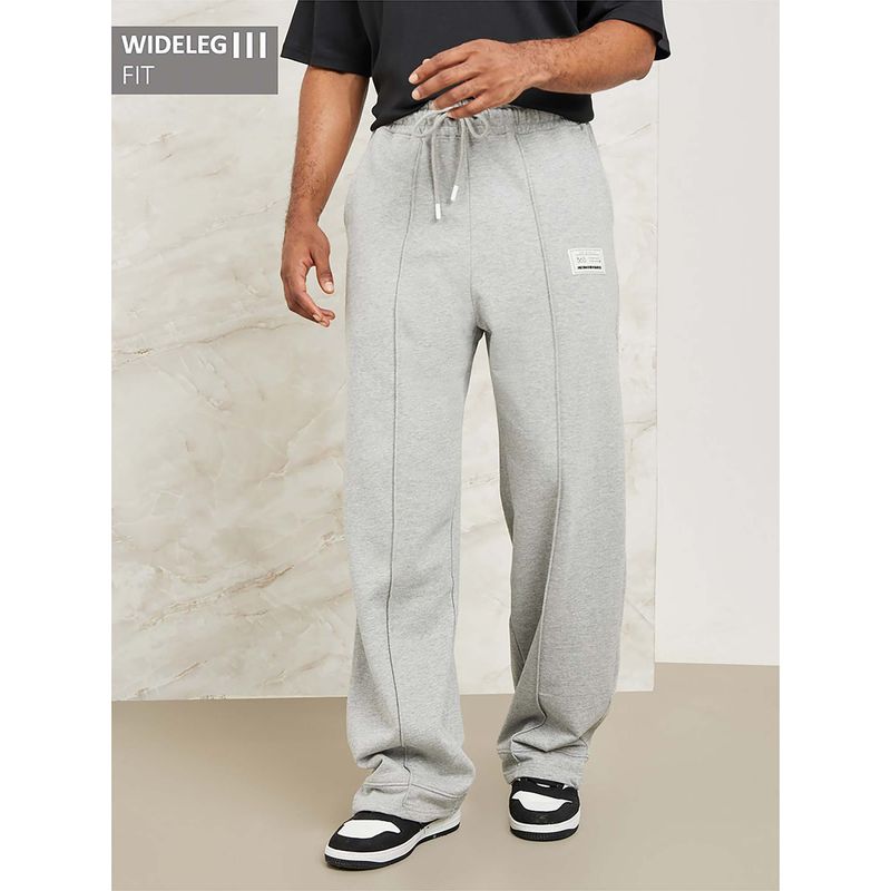 Styli Men Pintuck Wide Leg Terry Trackpants with Badge Detail (L)