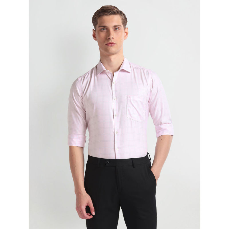 Arrow Pink Auto Press Outline Check Formal Shirt (42)