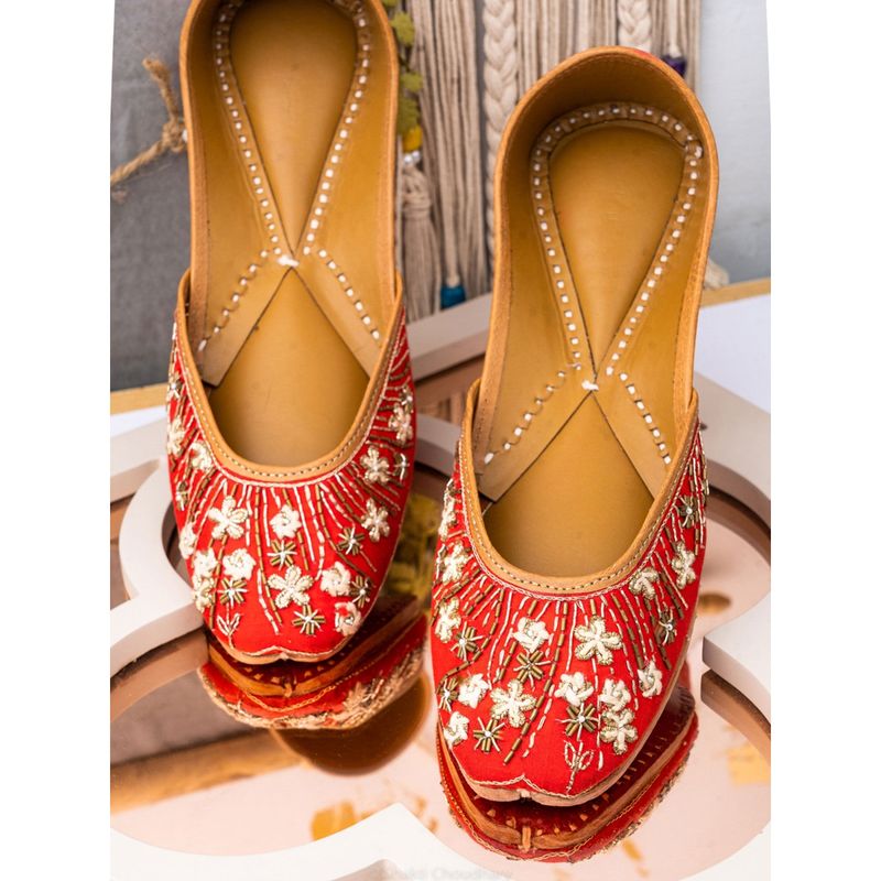 NR BY NIDHI RATHI Sequined Red Juttis (Euro 36) (EURO 36)
