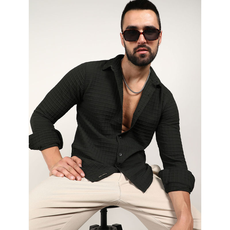 Campus Sutra Mens Midnight Black Embossed Graph Check Shirt (S)