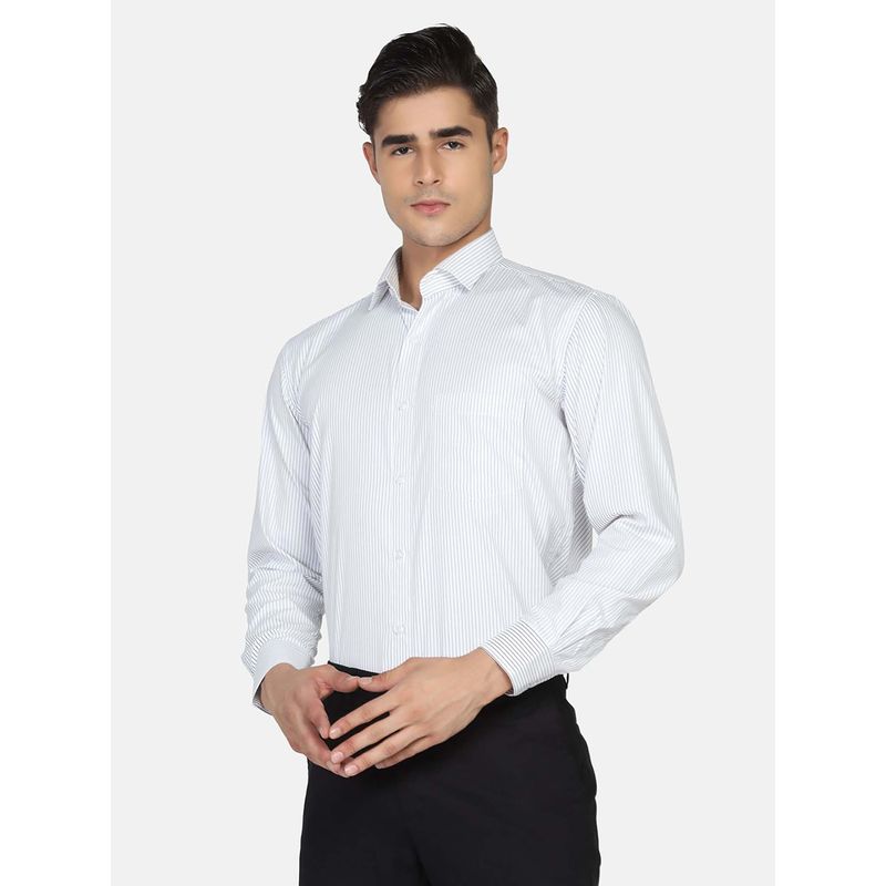 TAHVO White Stripes Formal Shirt (40)