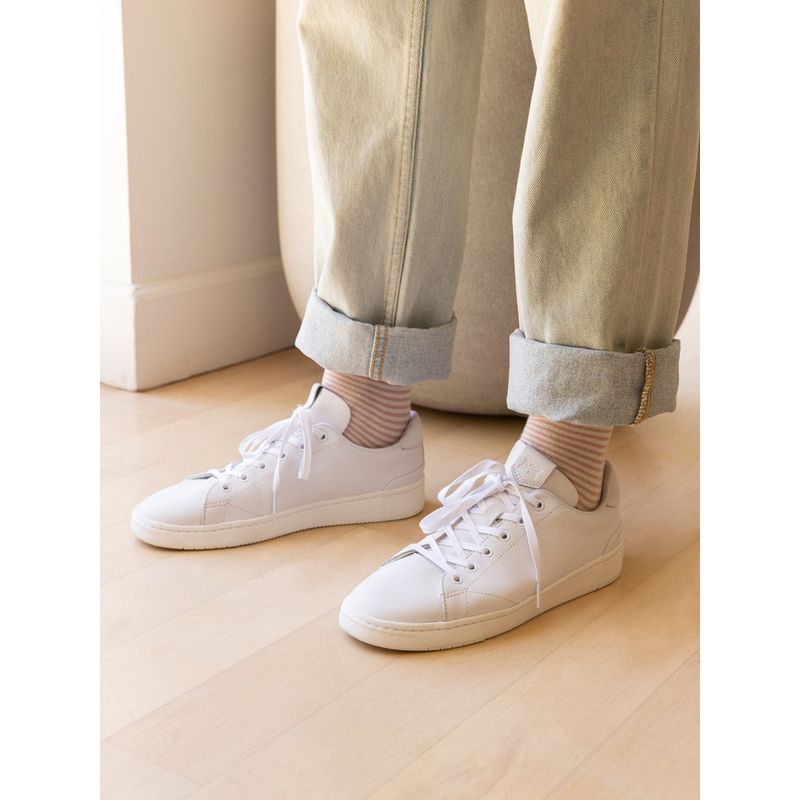 toms trvl lite low canvas lace up sneaker