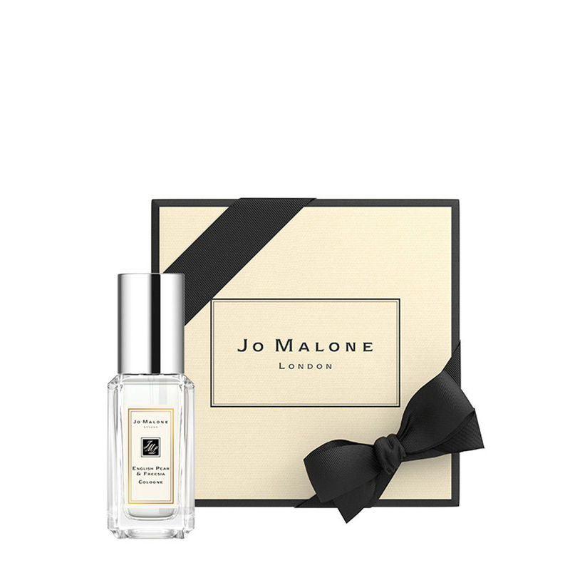 English pear 2025 and freesia smell