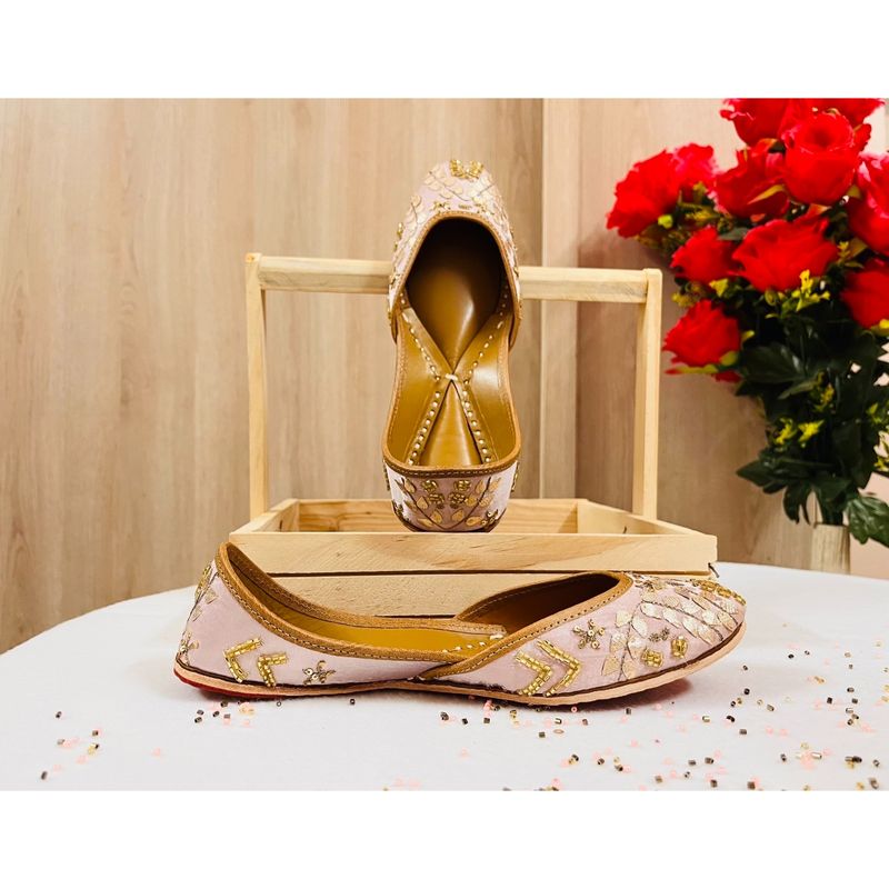 SassyHeer Love Beats Rose Pink Embroidered Juttis (EURO 36)