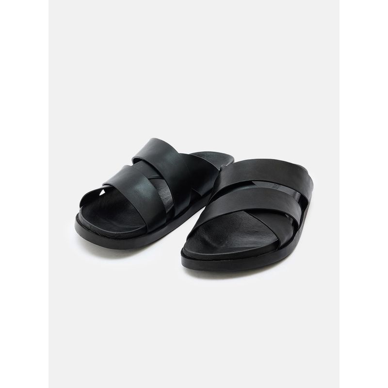 Snitch Men Black Casual Sandals (EURO 40)